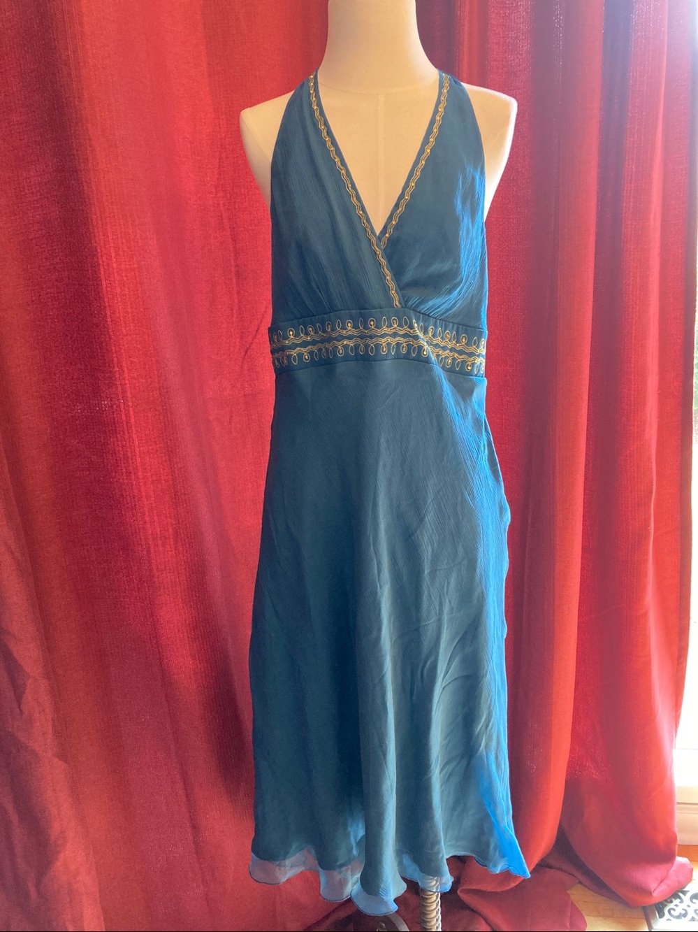 Laundry NWT, MSRP $205, sequins and halter dress, size 12